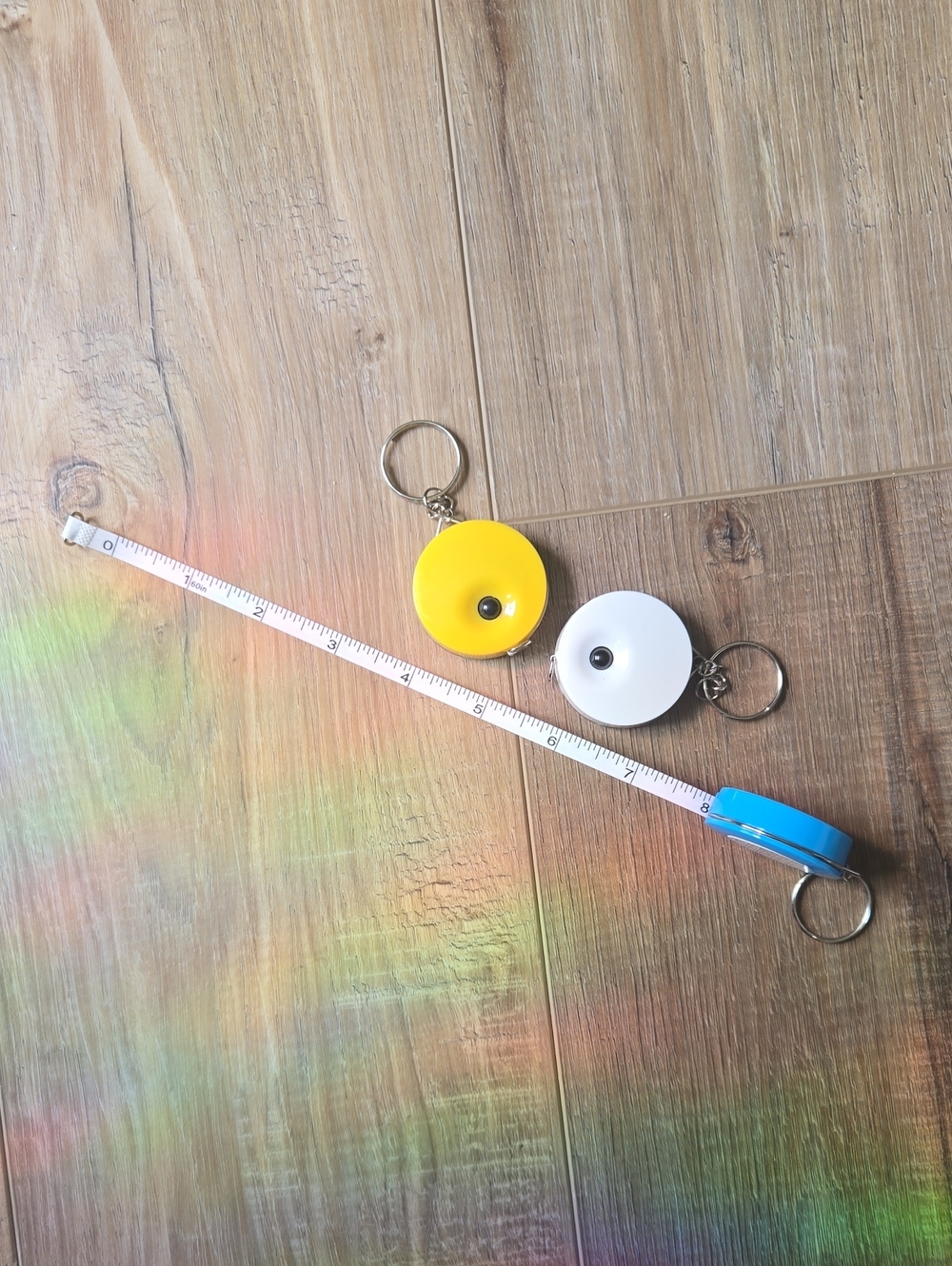 Compact Retractable Measure Tape Keychain – Portable Pocket Ruler (3) - Picture 1 of 4